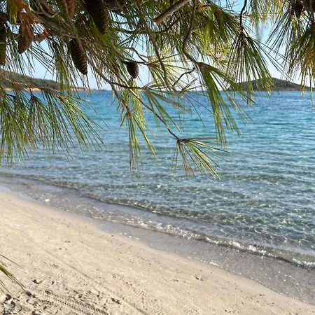 Holiday home Les Myrtes